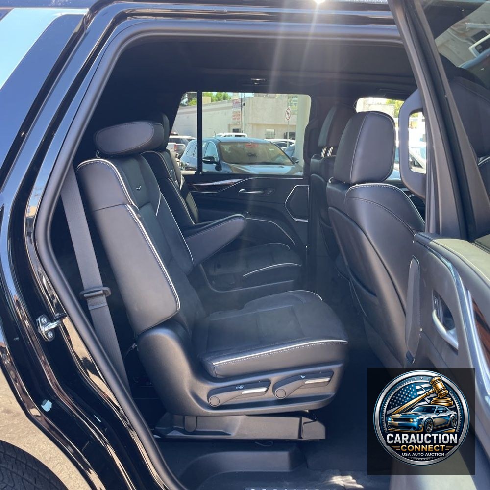 2023 Cadillac Escalade Premium Luxury