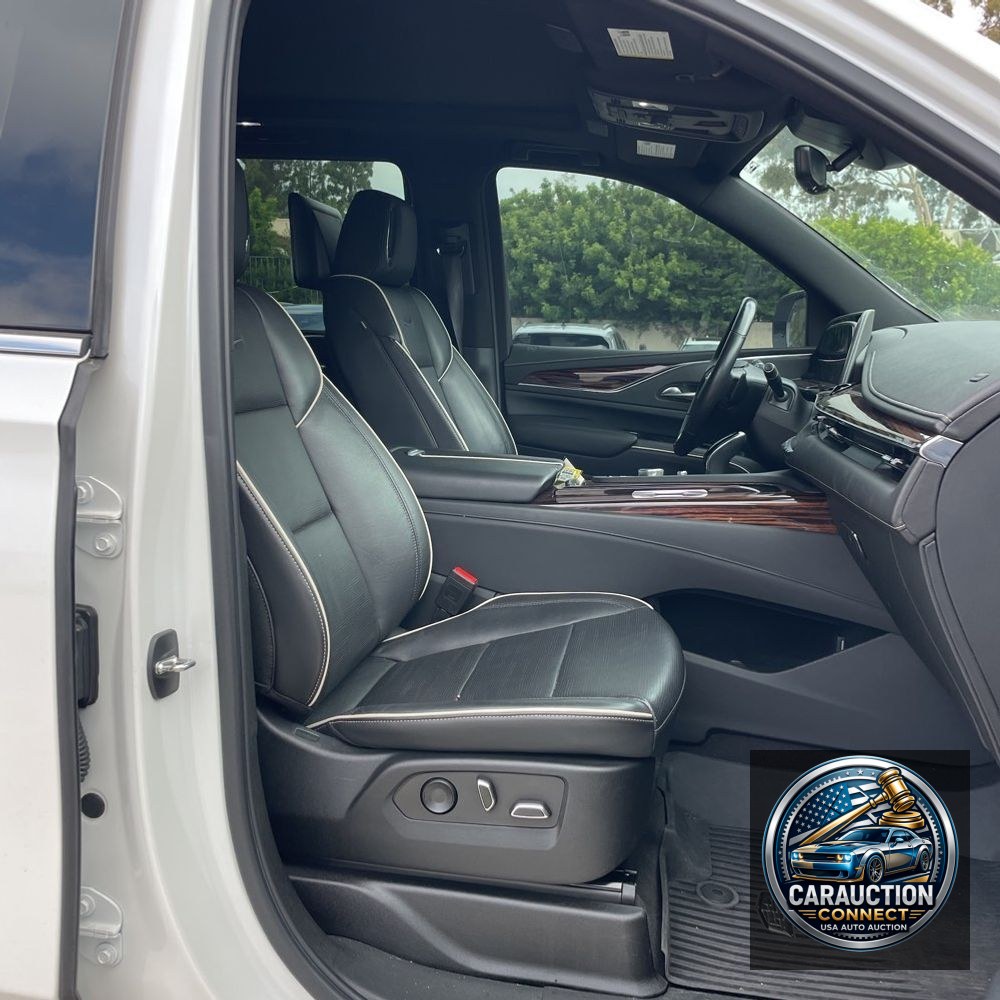 2023 Cadillac Escalade Premium Luxury