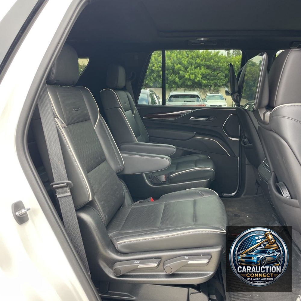 2023 Cadillac Escalade Premium Luxury