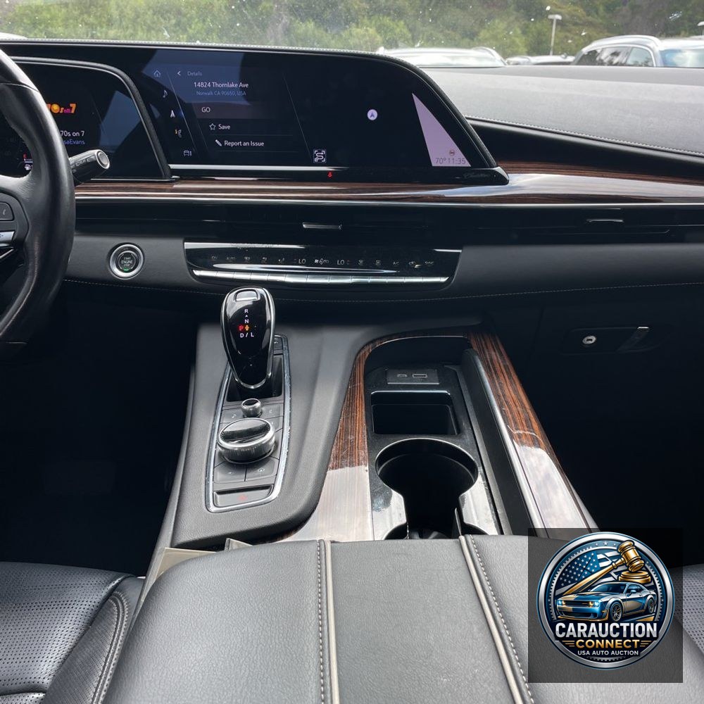 2023 Cadillac Escalade Premium Luxury
