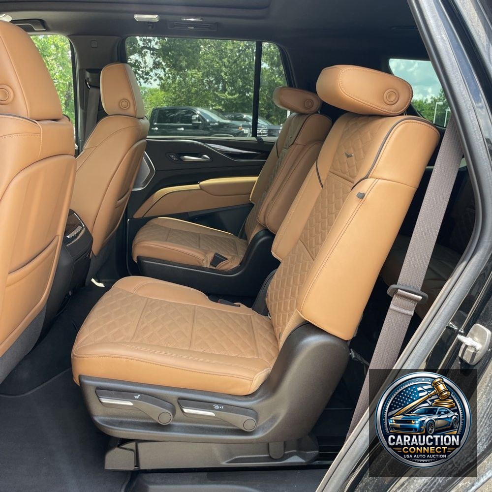 2022 Cadillac Escalade Premium Luxury