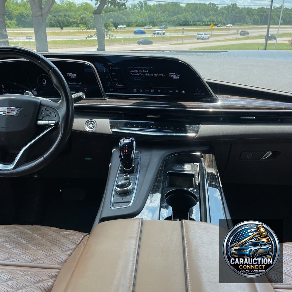 2022 Cadillac Escalade Premium Luxury