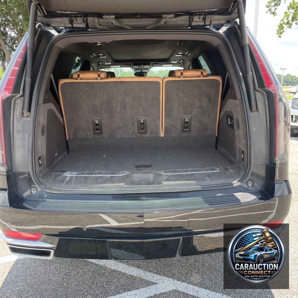 2022 Cadillac Escalade Premium Luxury