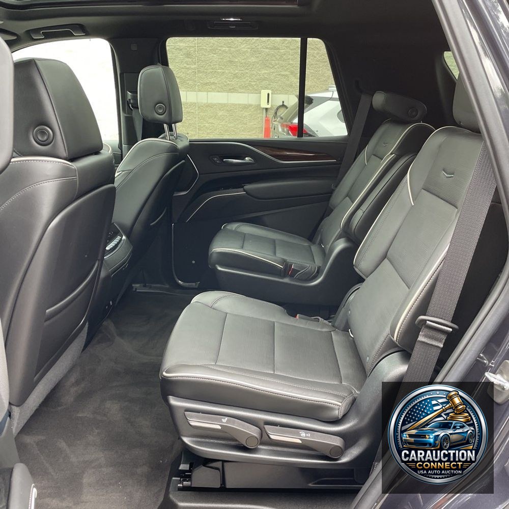 2022 Cadillac Escalade Premium Luxury