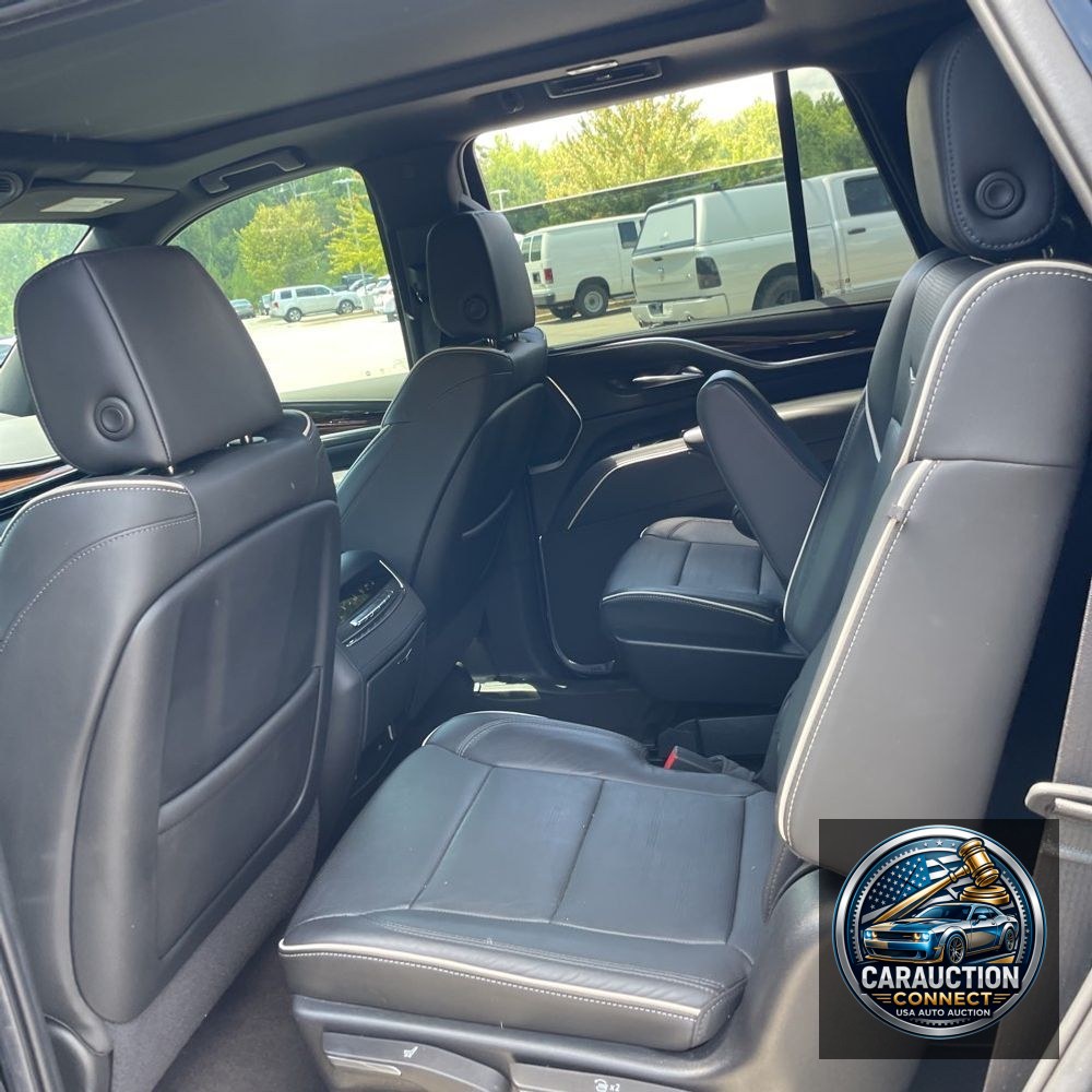 2022 Cadillac Escalade Premium Luxury
