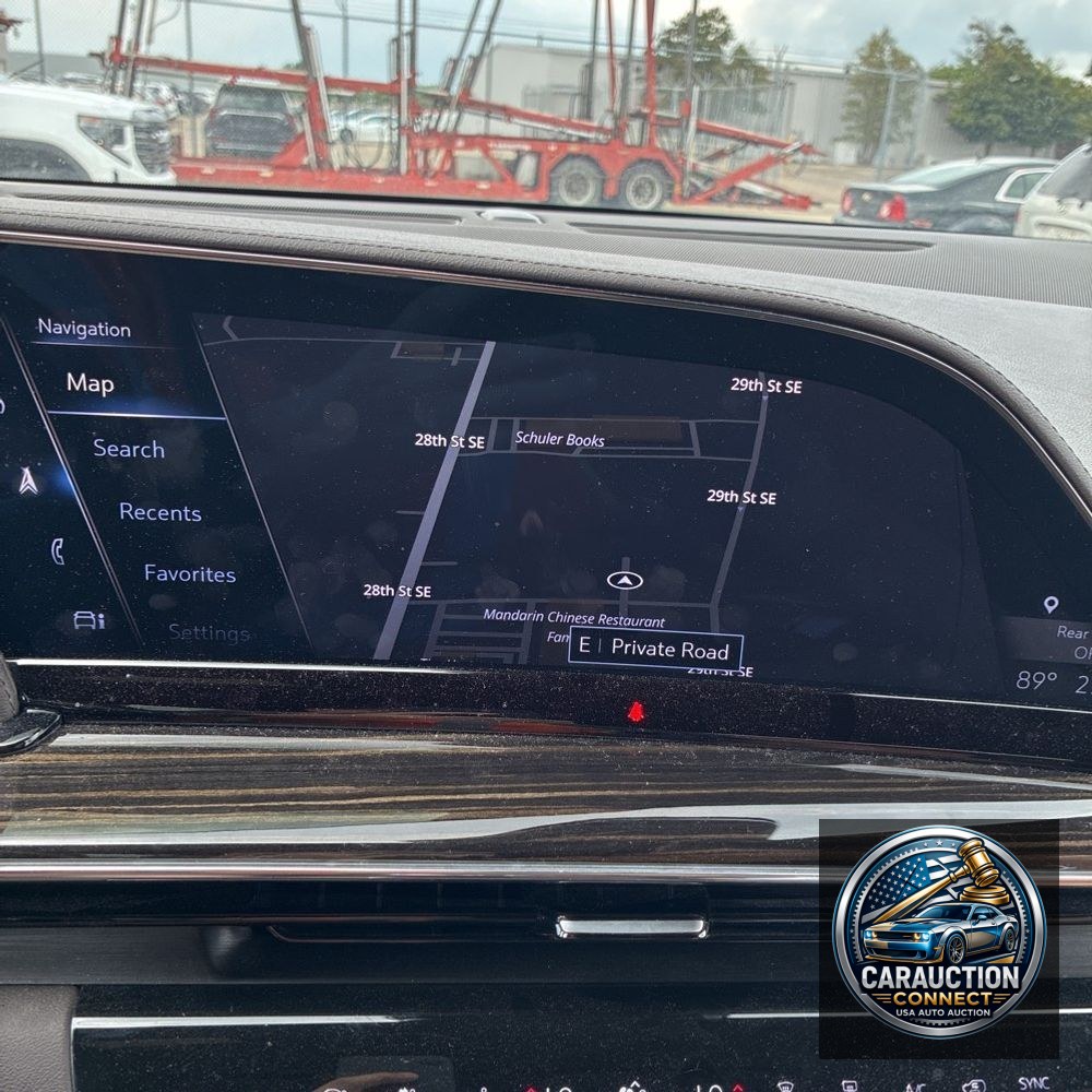2022 Cadillac Escalade Premium Luxury