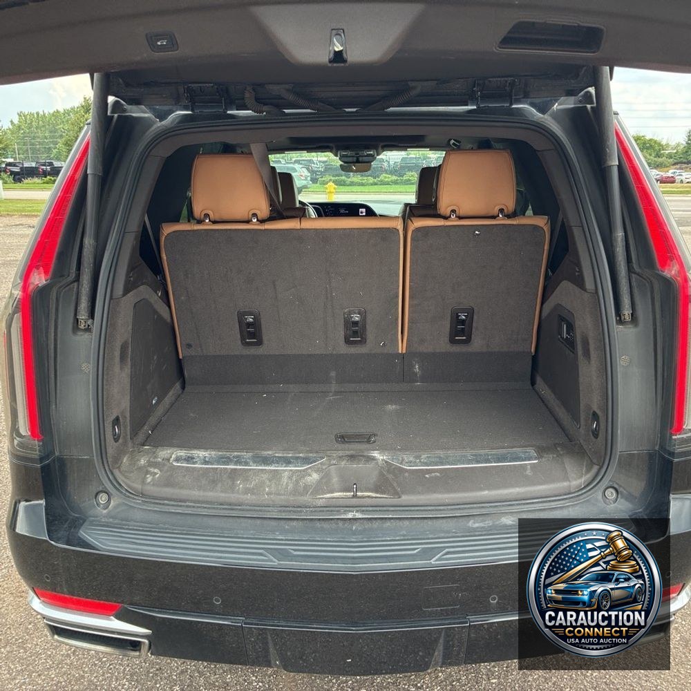 2022 Cadillac Escalade Premium Luxury