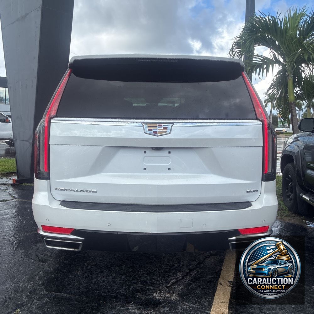 2022 Cadillac Escalade Premium Luxury Platinum