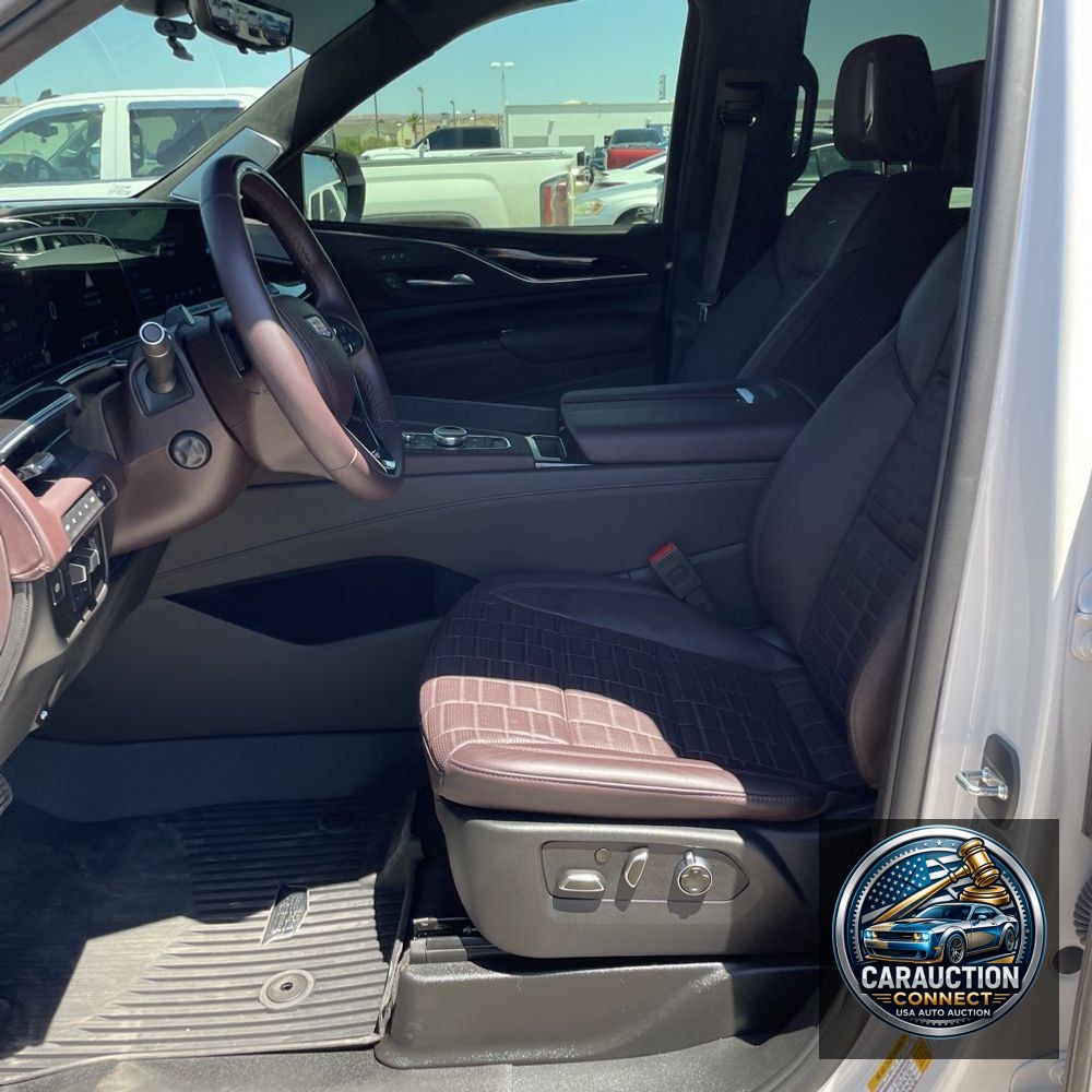 2024 Cadillac Escalade Premium Luxury Platinum
