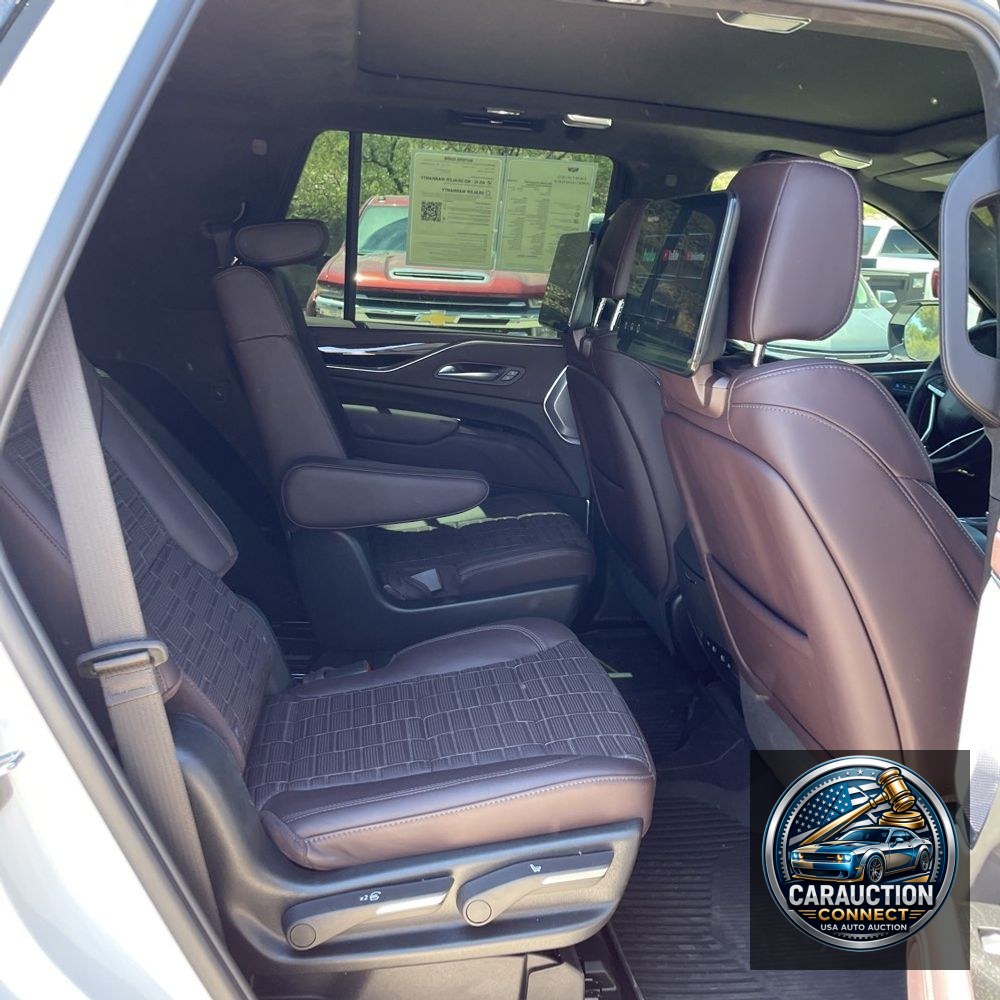 2024 Cadillac Escalade Premium Luxury Platinum