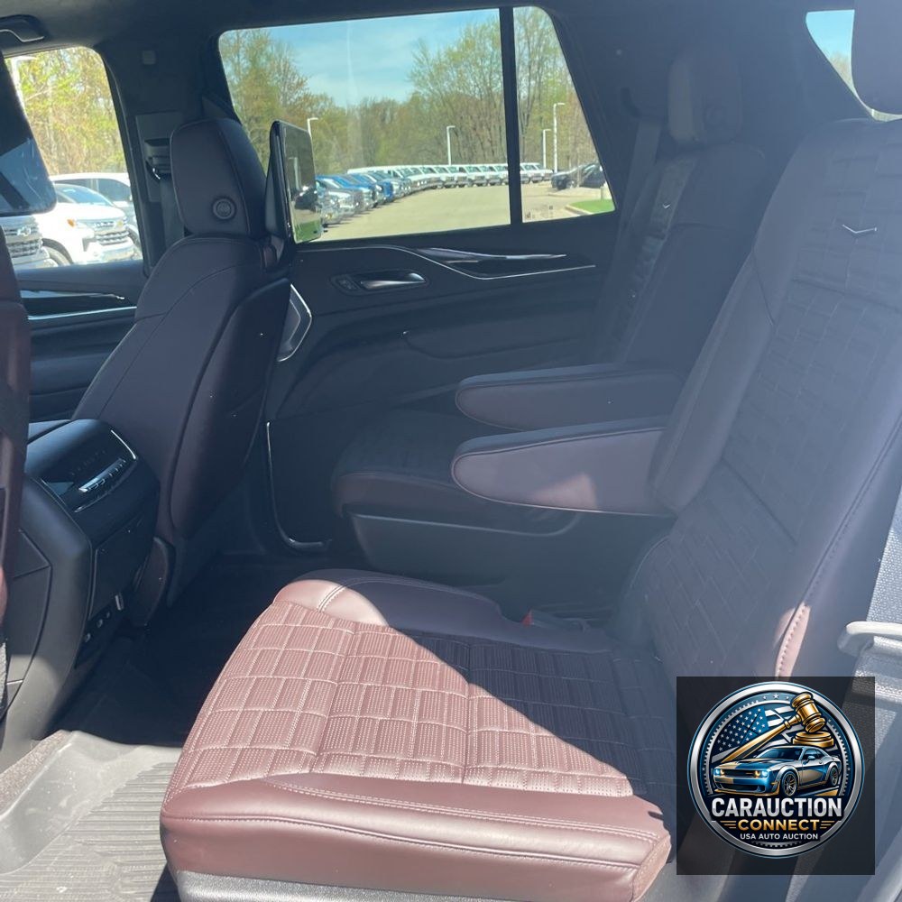 2024 Cadillac Escalade Premium Luxury Platinum