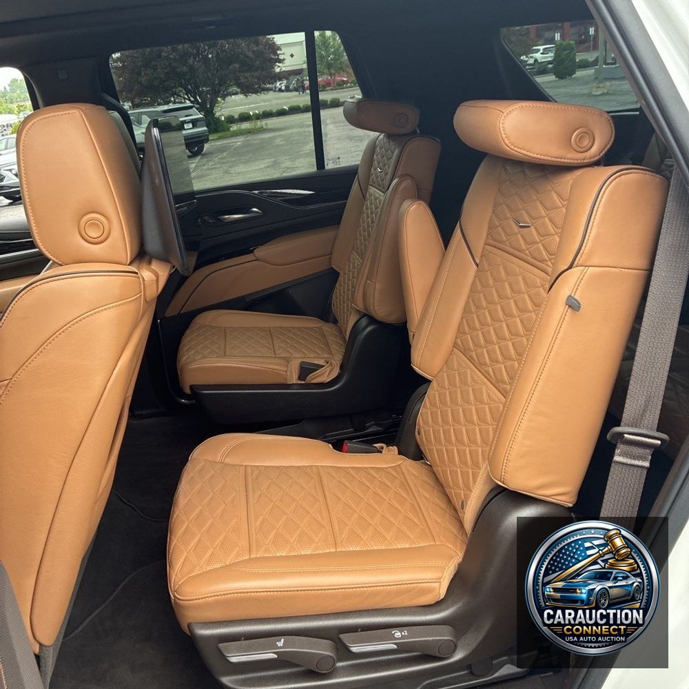 2021 Cadillac Escalade Sport