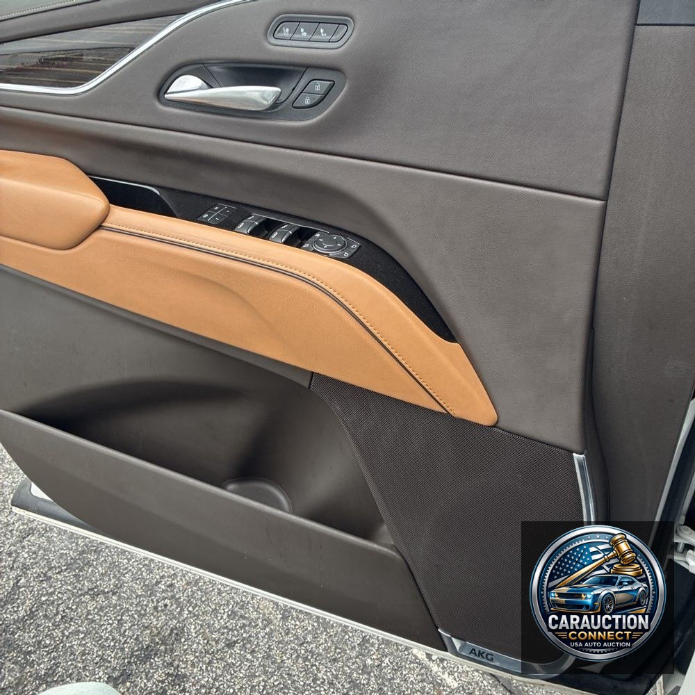 2021 Cadillac Escalade Sport
