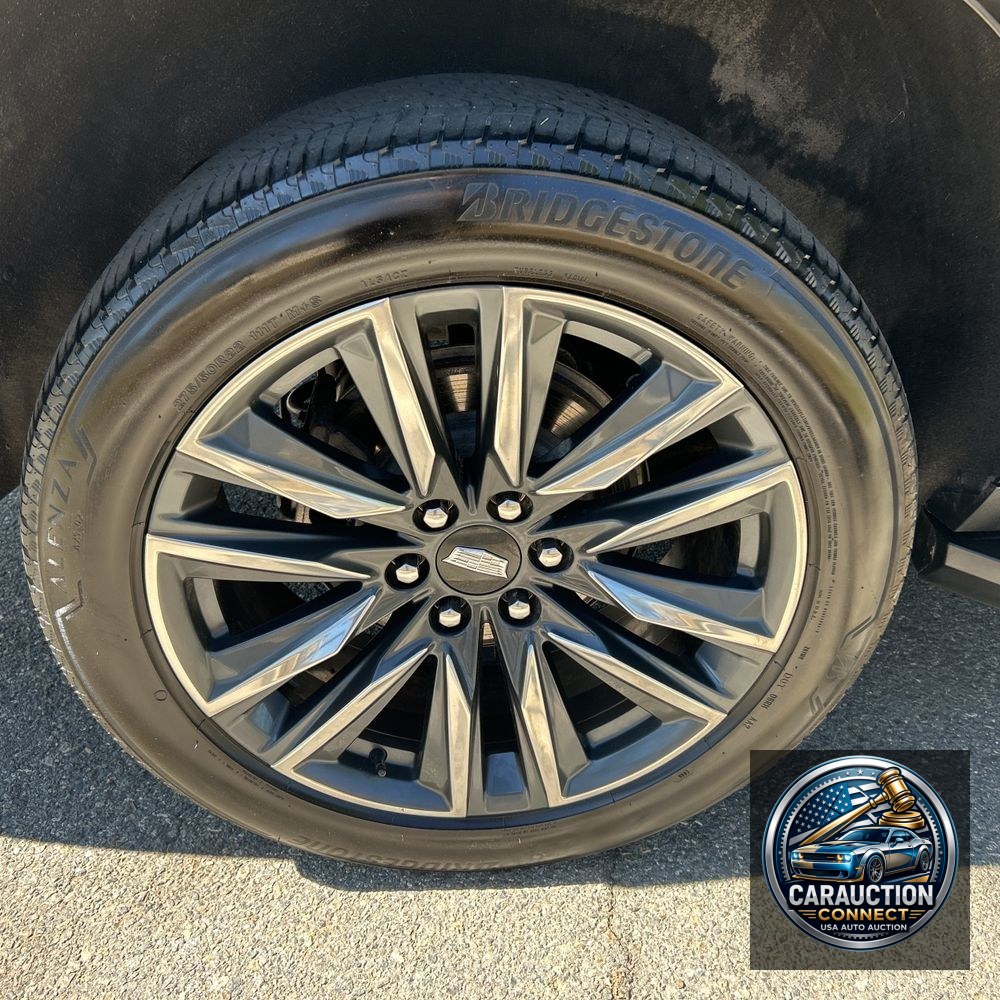 2023 Cadillac Escalade Sport