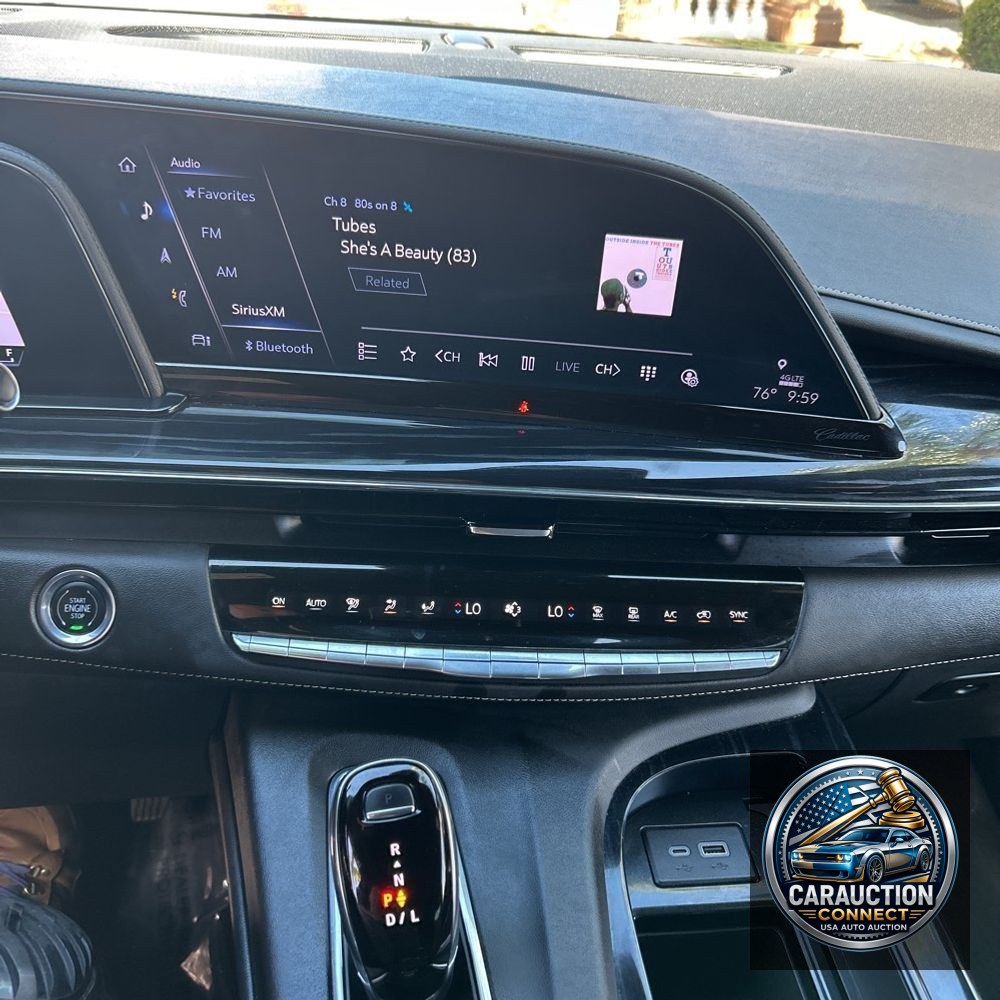 2023 Cadillac Escalade Sport
