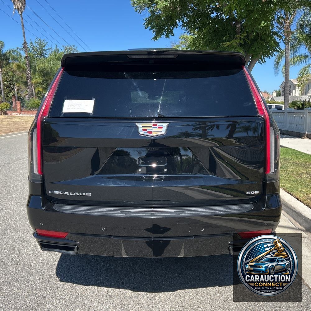 2023 Cadillac Escalade Sport