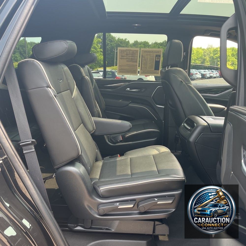 2021 Cadillac Escalade Sport