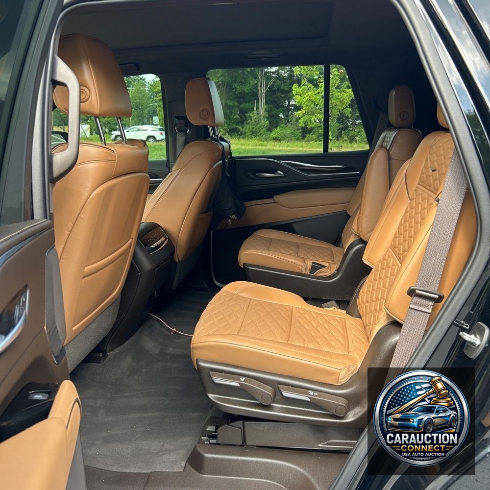 2021 Cadillac Escalade Sport