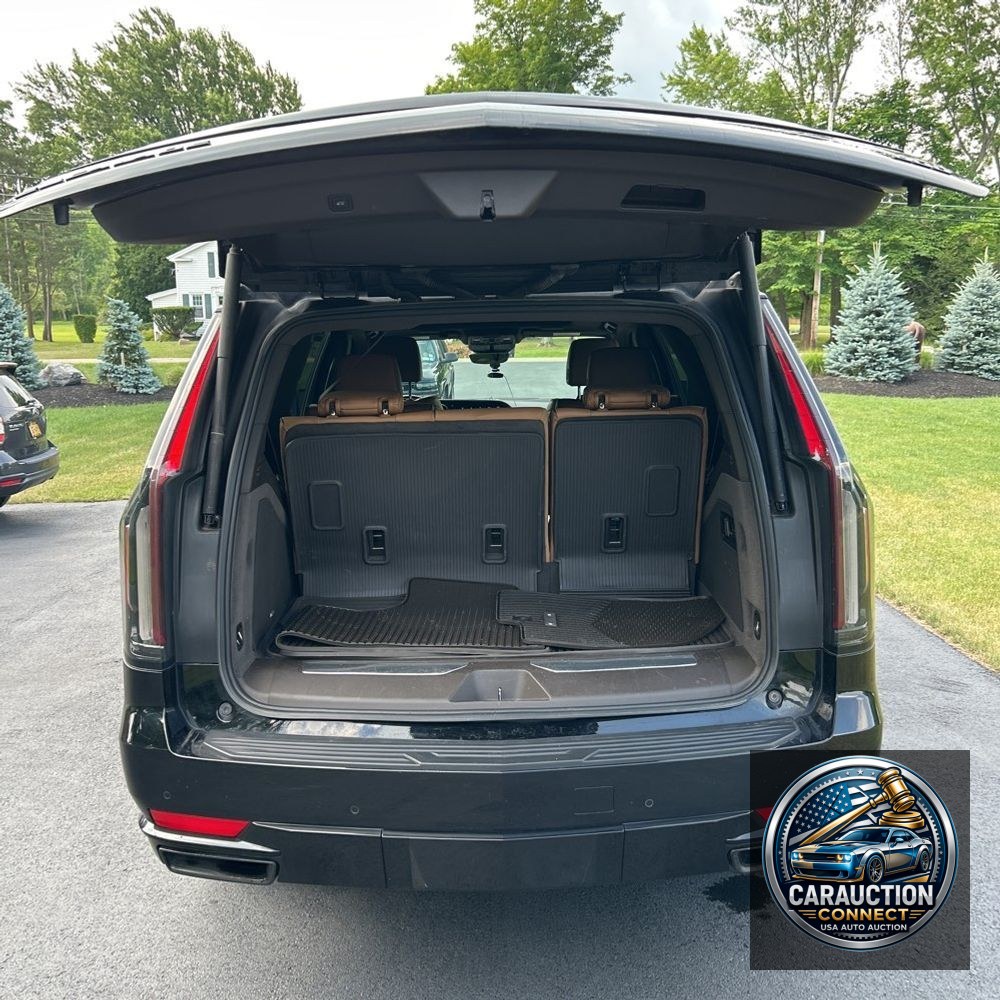 2021 Cadillac Escalade Sport
