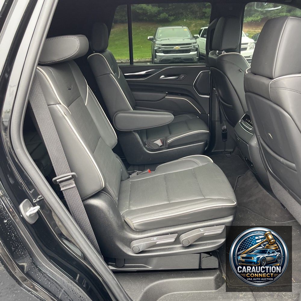 2024 Cadillac Escalade Sport
