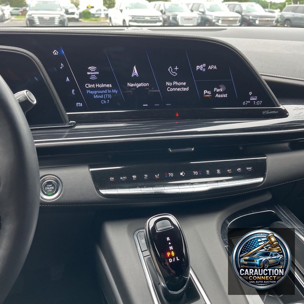 2024 Cadillac Escalade Sport