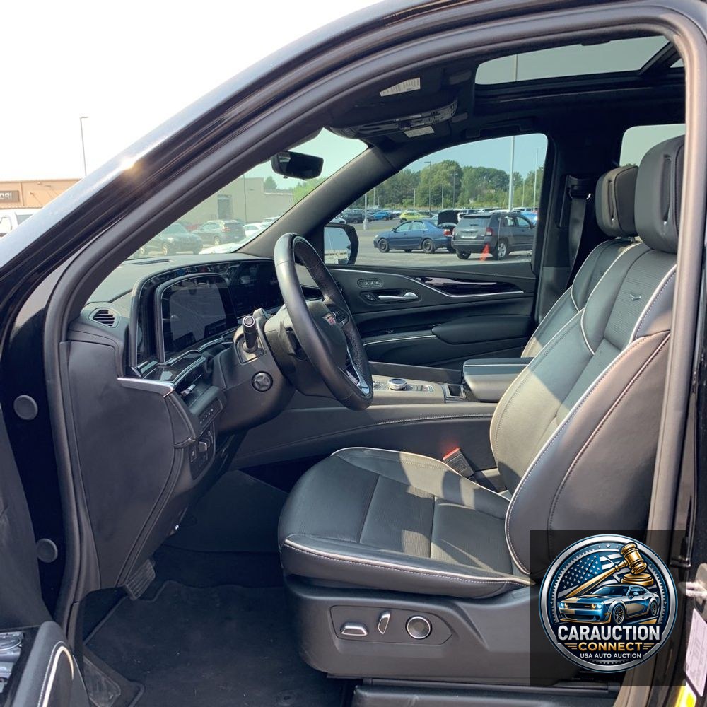 2024 Cadillac Escalade Sport