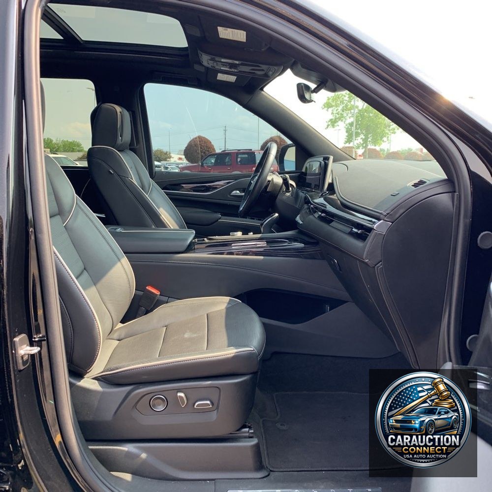 2024 Cadillac Escalade Sport