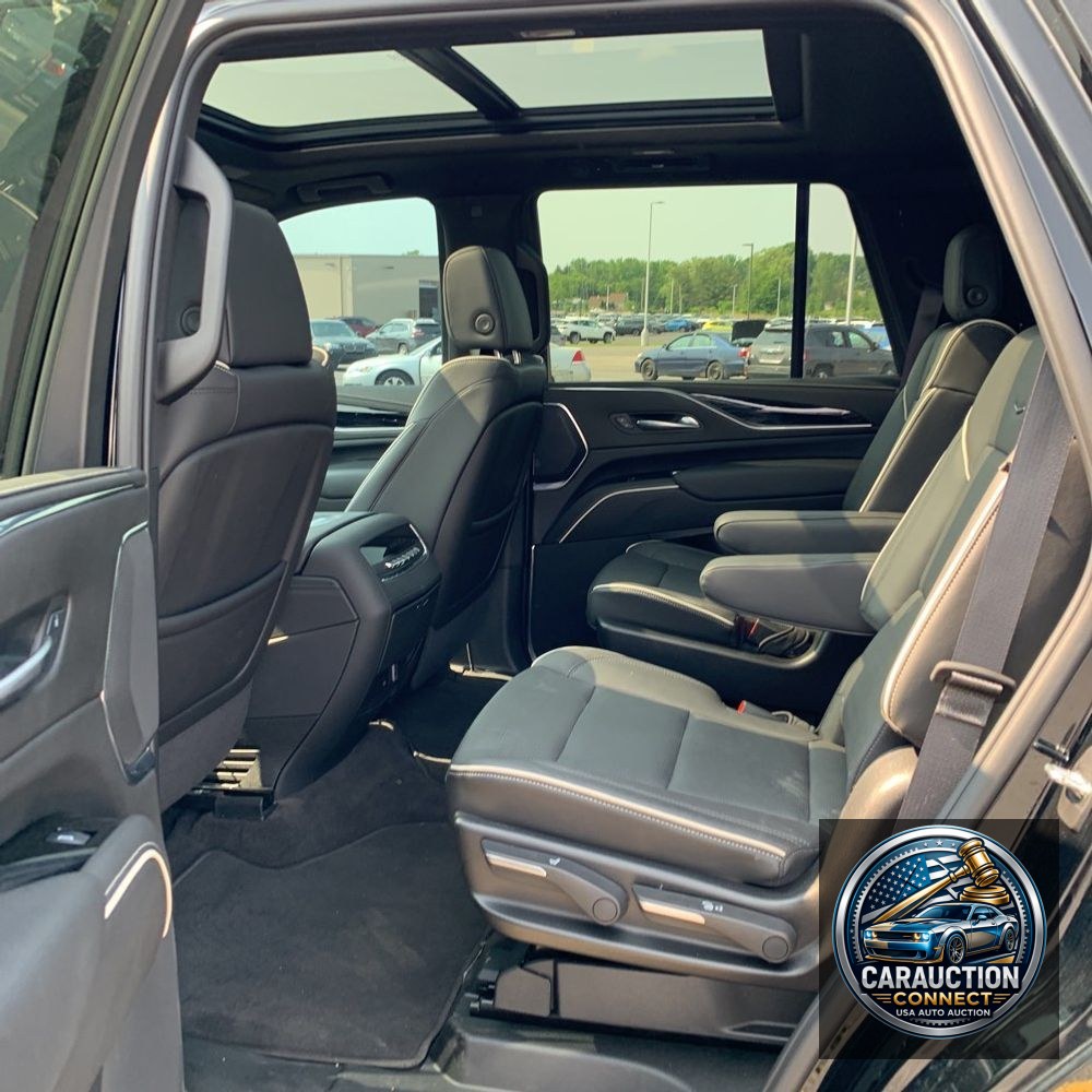 2024 Cadillac Escalade Sport