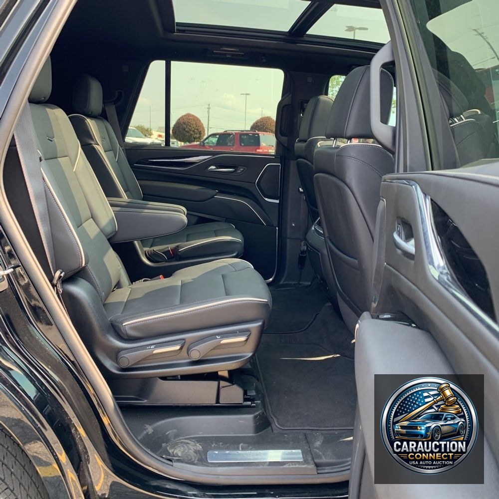 2024 Cadillac Escalade Sport