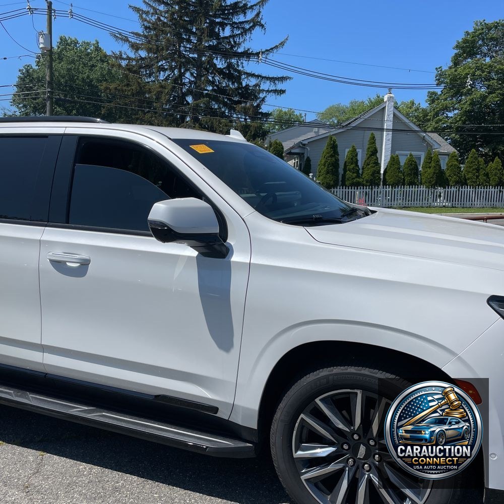2022 Cadillac Escalade Sport