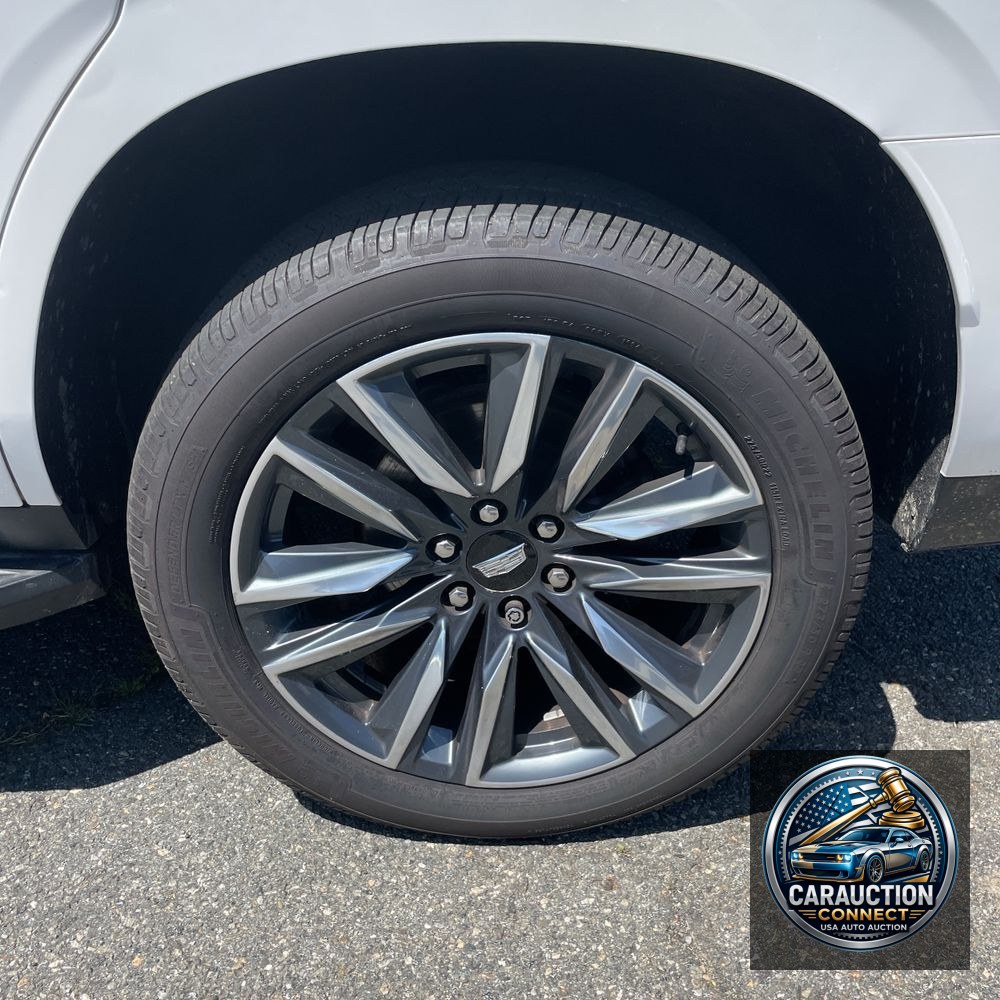 2022 Cadillac Escalade Sport