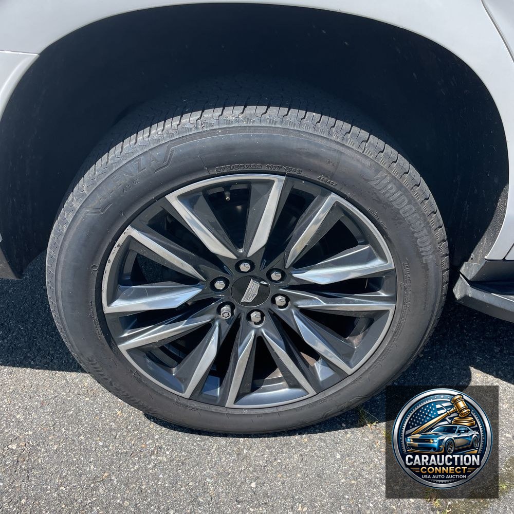 2022 Cadillac Escalade Sport