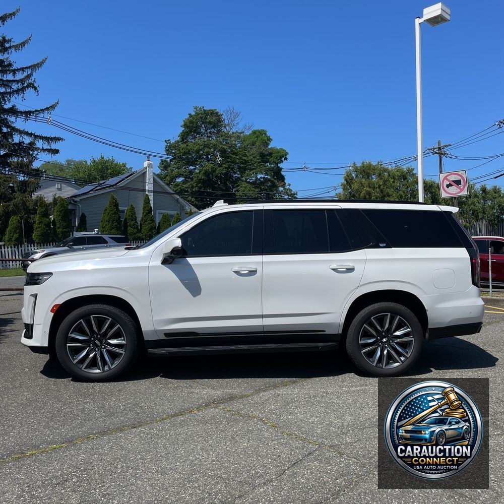 2022 Cadillac Escalade Sport