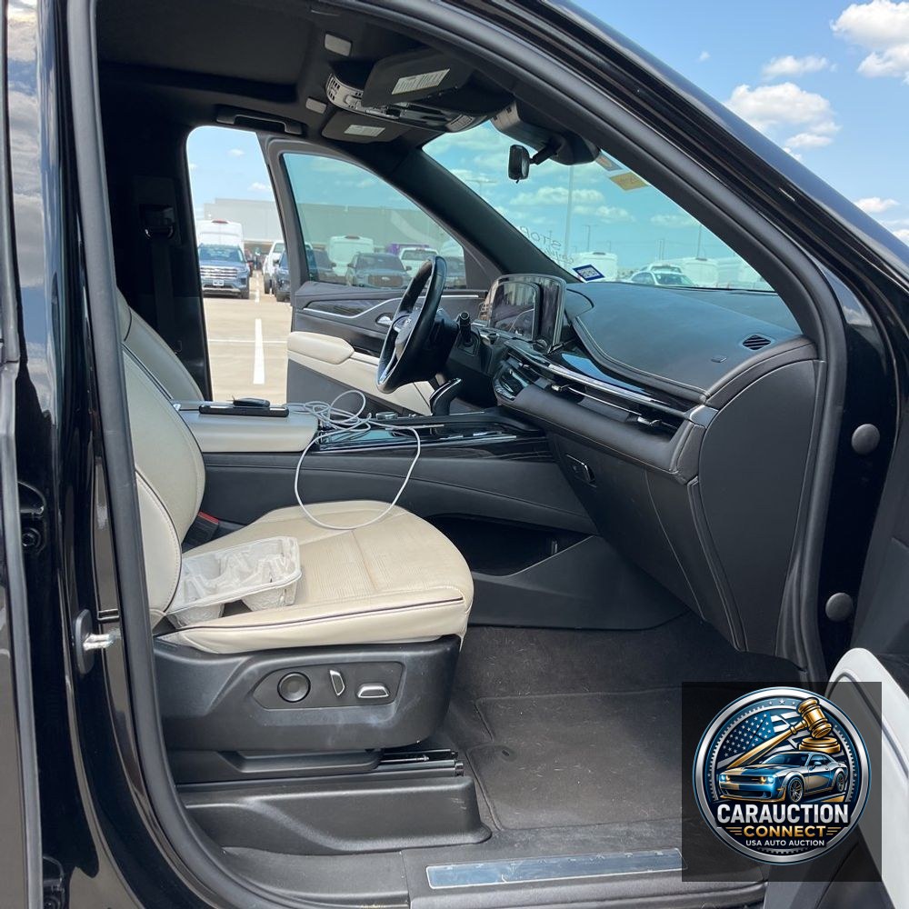 2023 Cadillac Escalade Sport