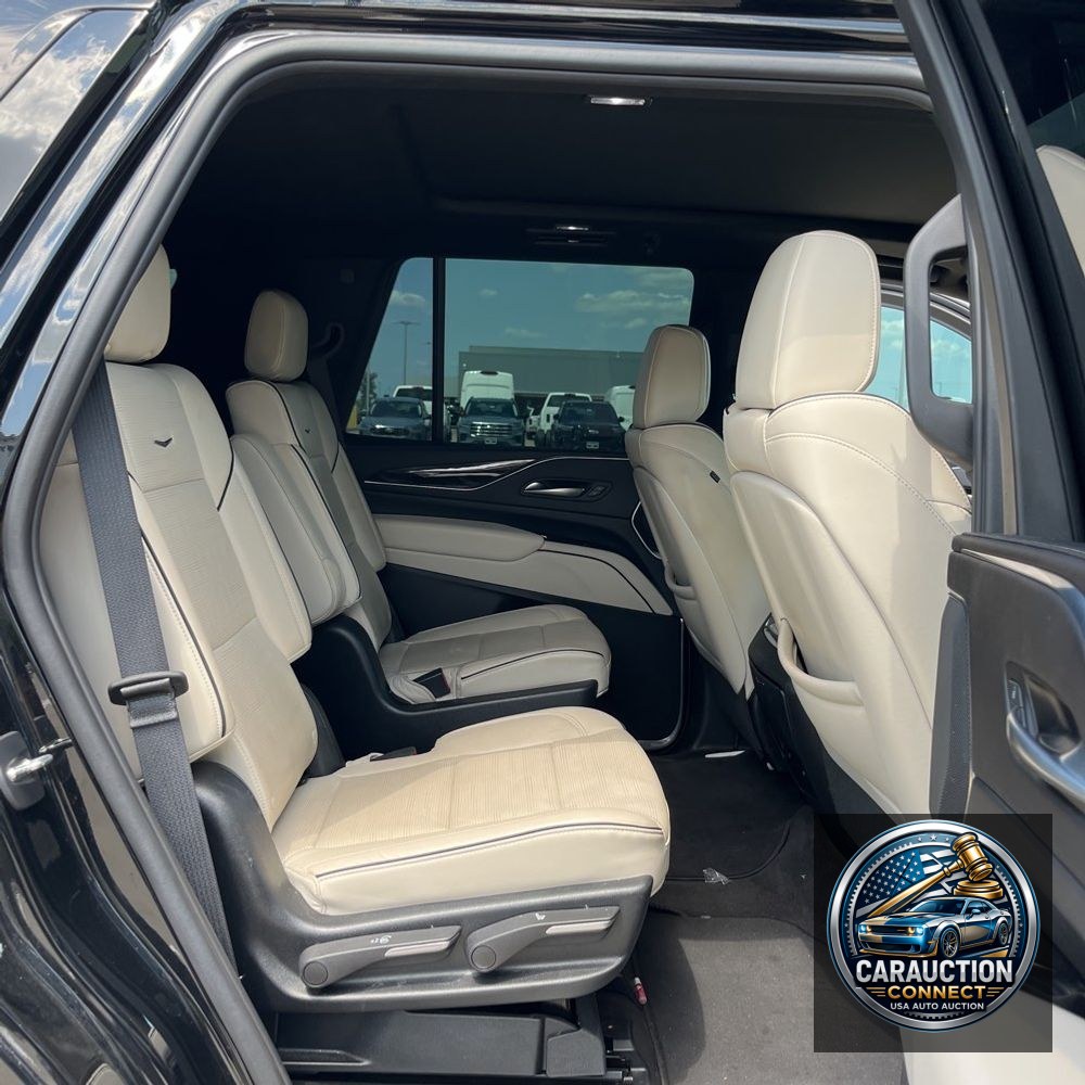 2023 Cadillac Escalade Sport