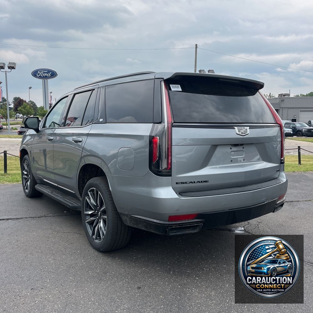 2023 Cadillac Escalade Sport
