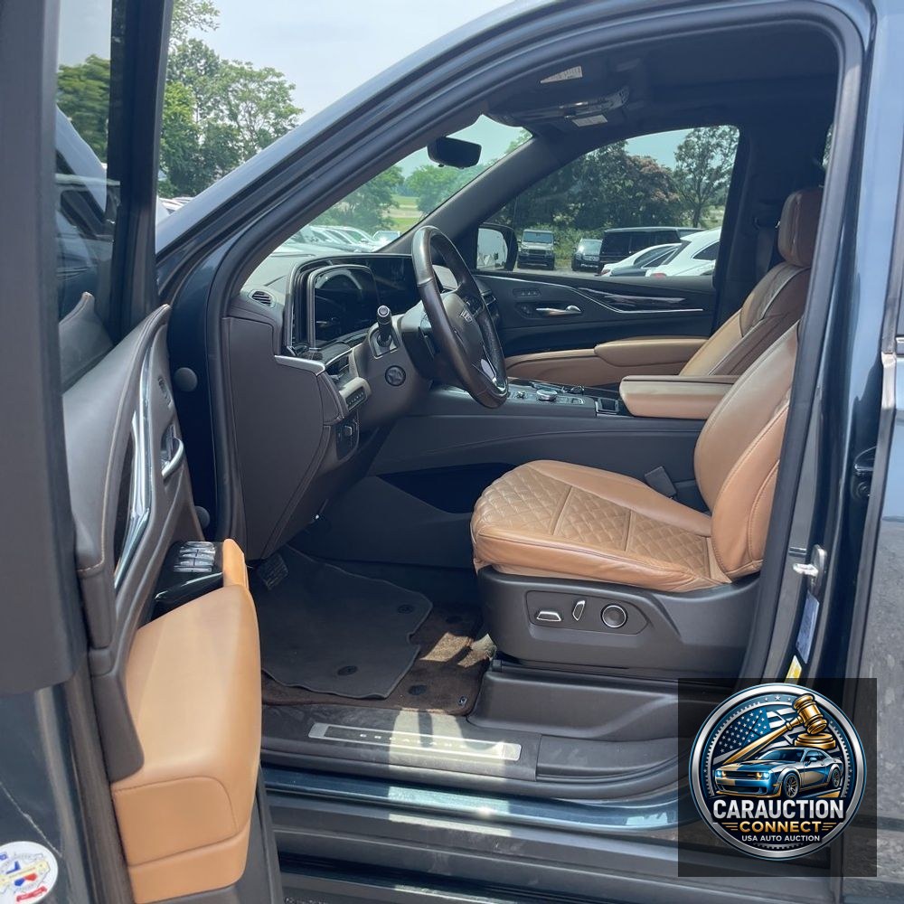 2021 Cadillac Escalade Sport