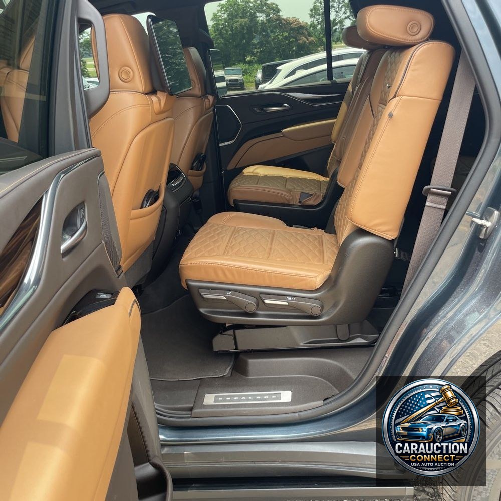 2021 Cadillac Escalade Sport