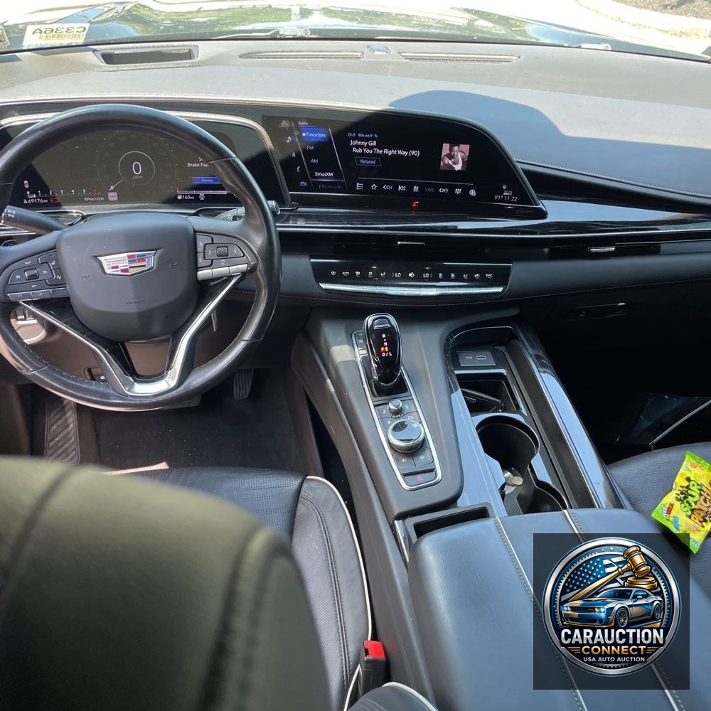 2023 Cadillac Escalade Sport