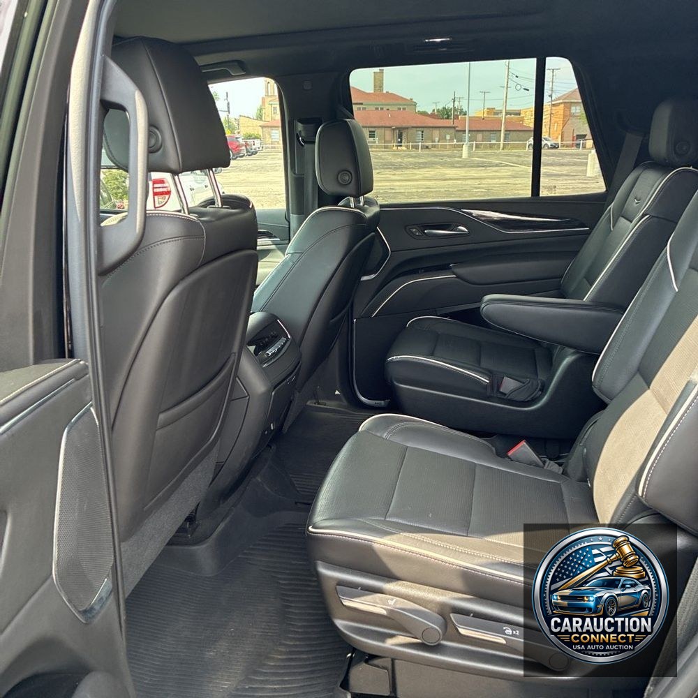 2021 Cadillac Escalade Sport