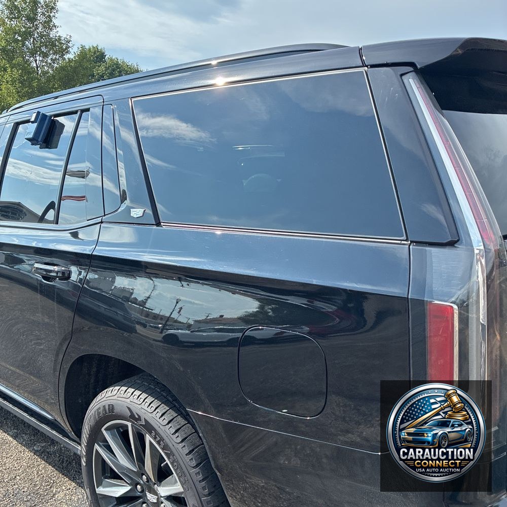 2021 Cadillac Escalade Sport