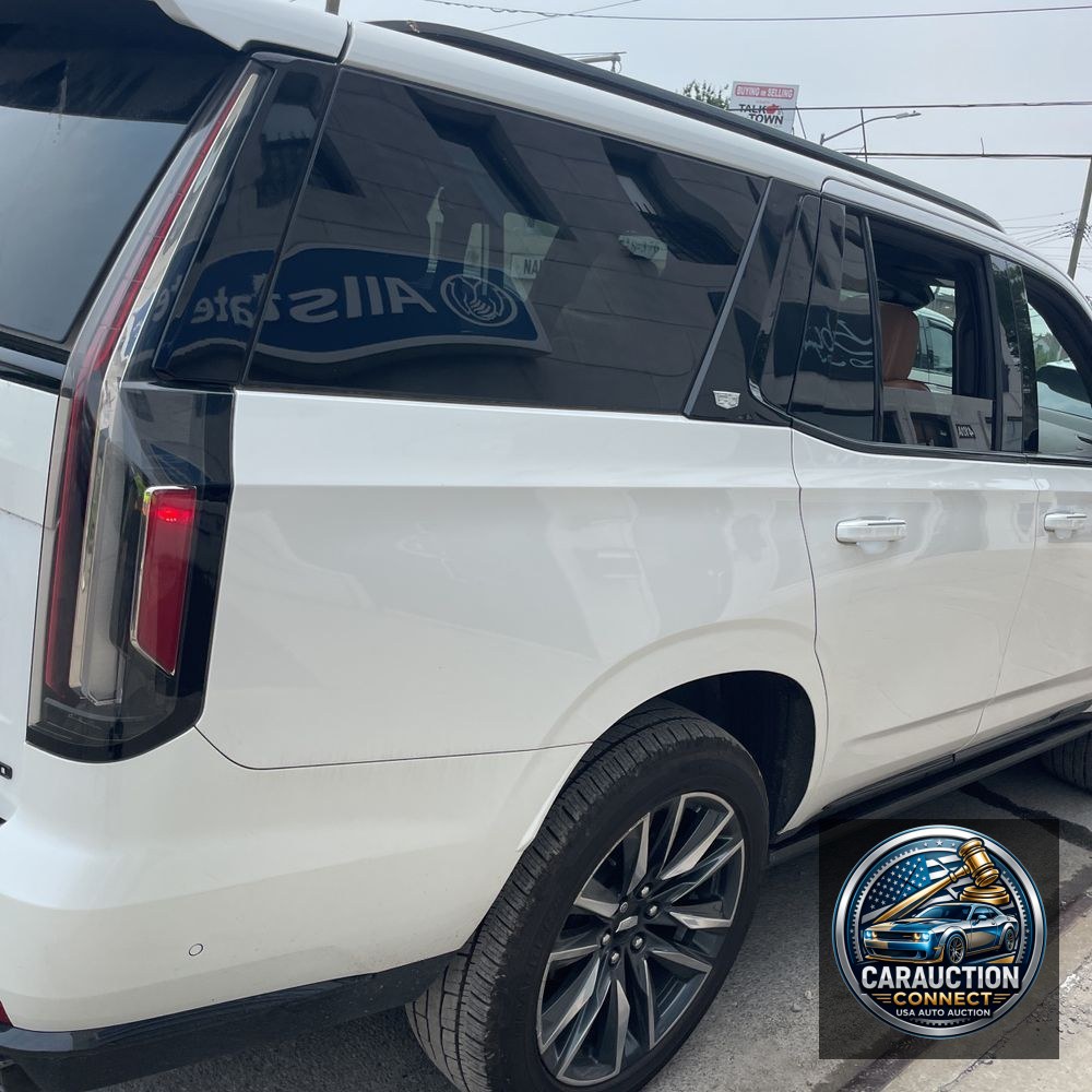 2022 Cadillac Escalade Sport