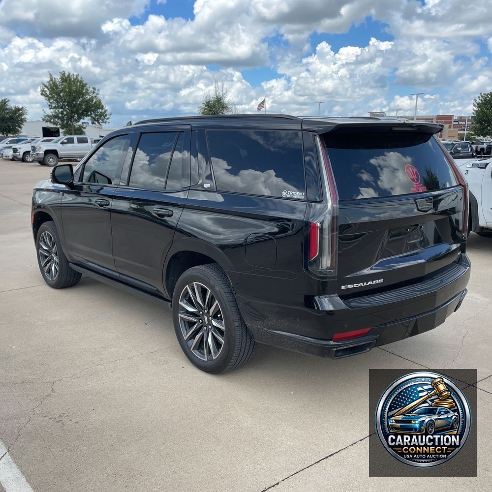 2023 Cadillac Escalade Sport