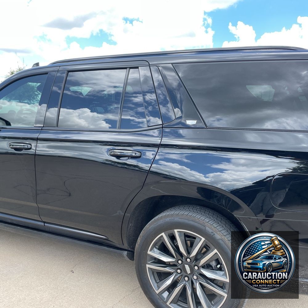2023 Cadillac Escalade Sport
