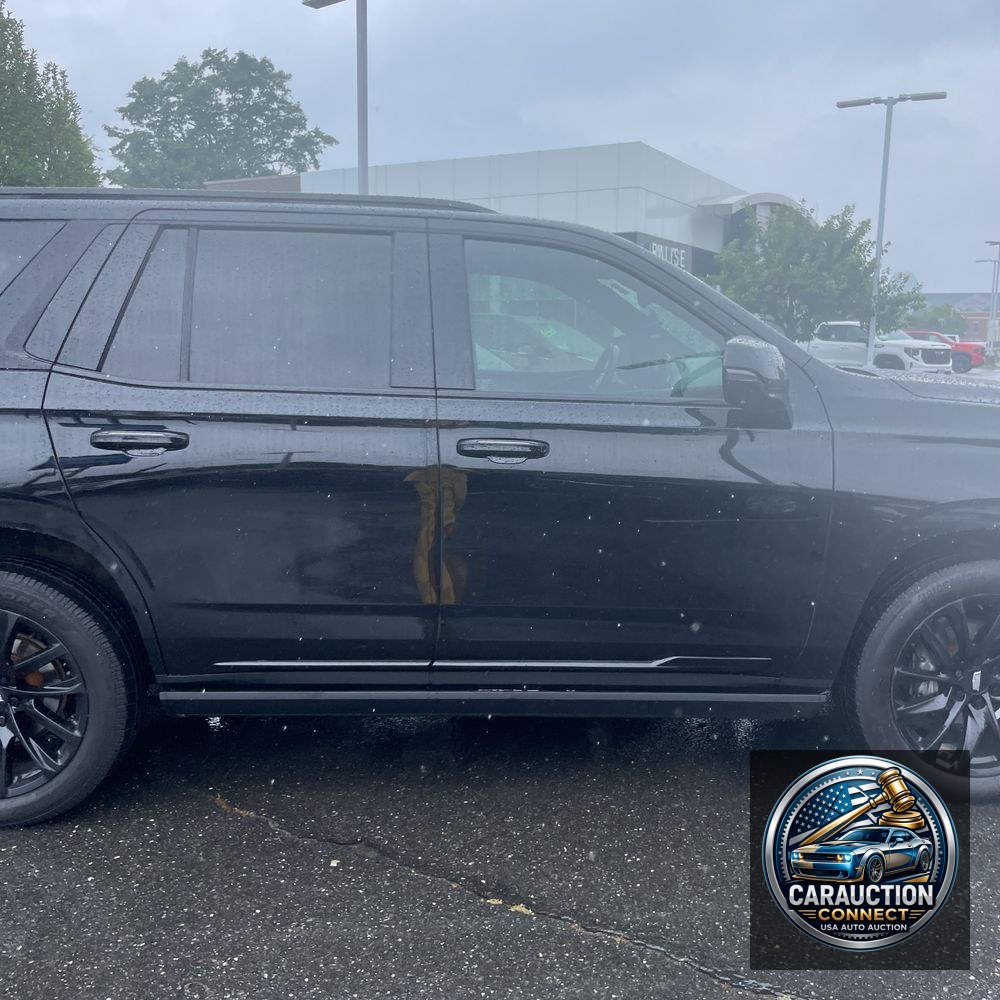 2022 Cadillac Escalade Sport