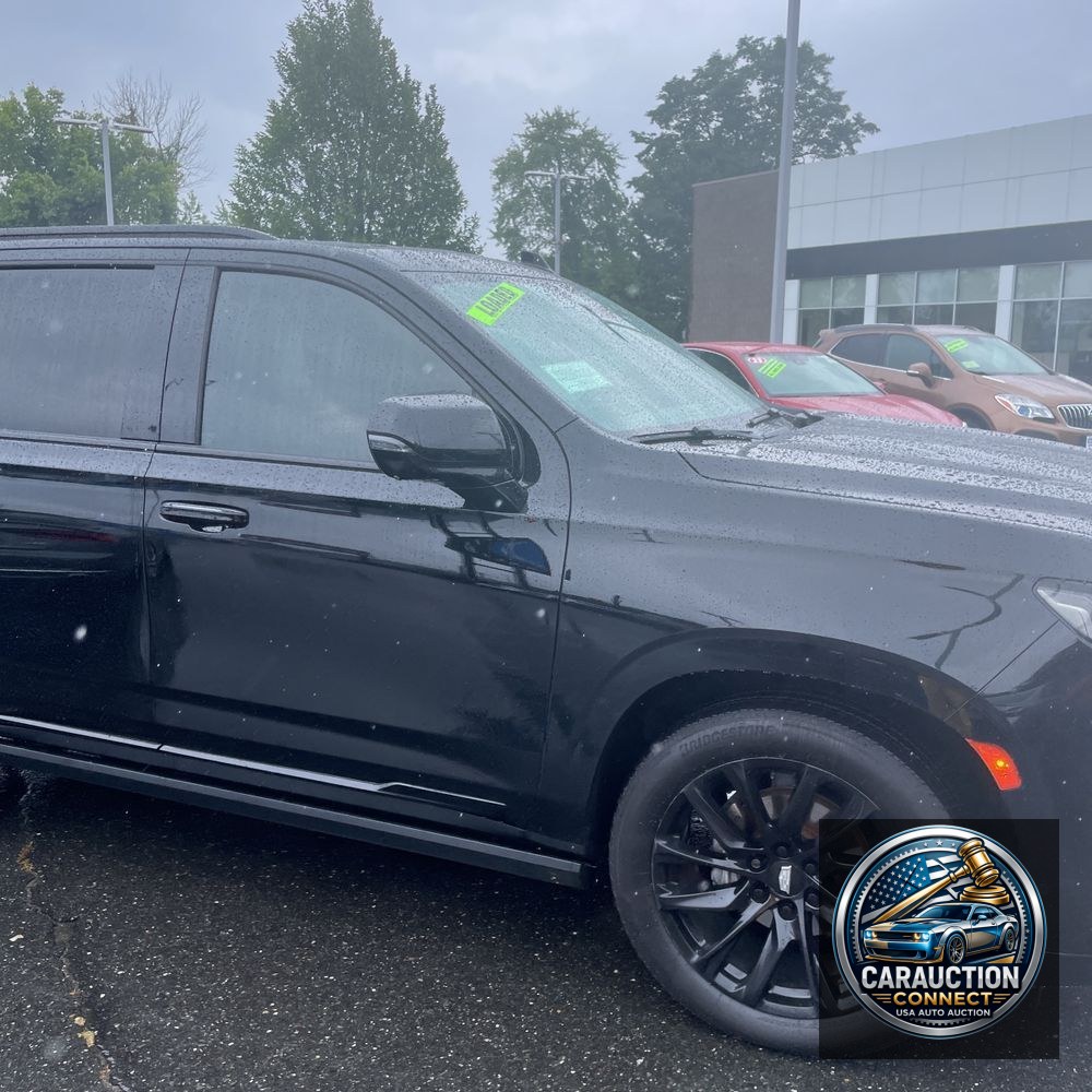 2022 Cadillac Escalade Sport