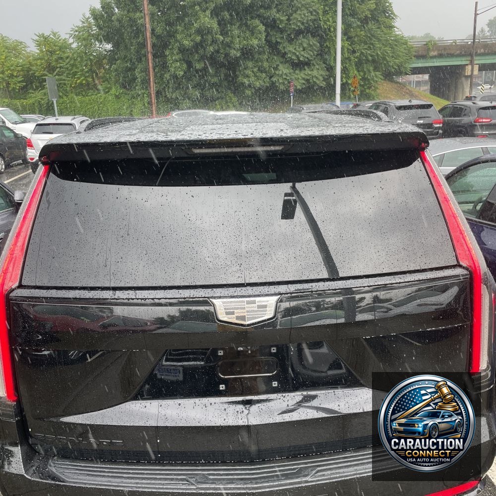 2022 Cadillac Escalade Sport