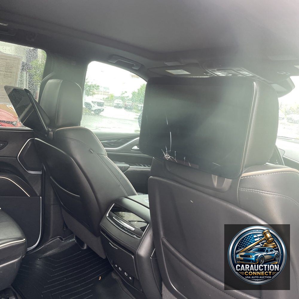 2022 Cadillac Escalade Sport