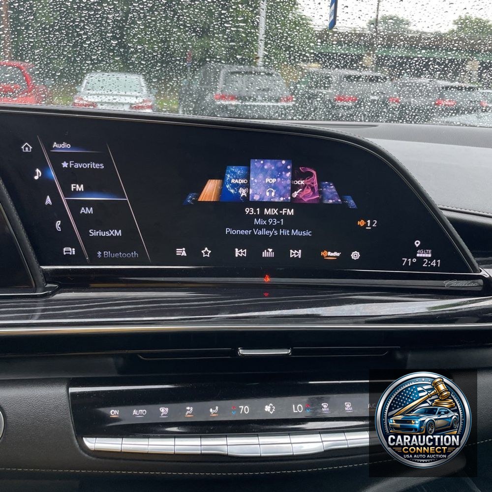 2022 Cadillac Escalade Sport