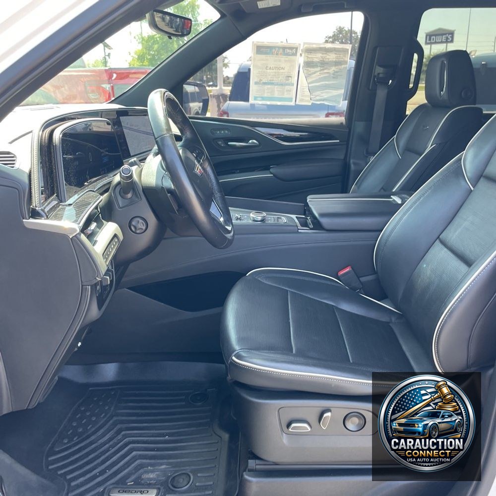 2022 Cadillac Escalade Sport